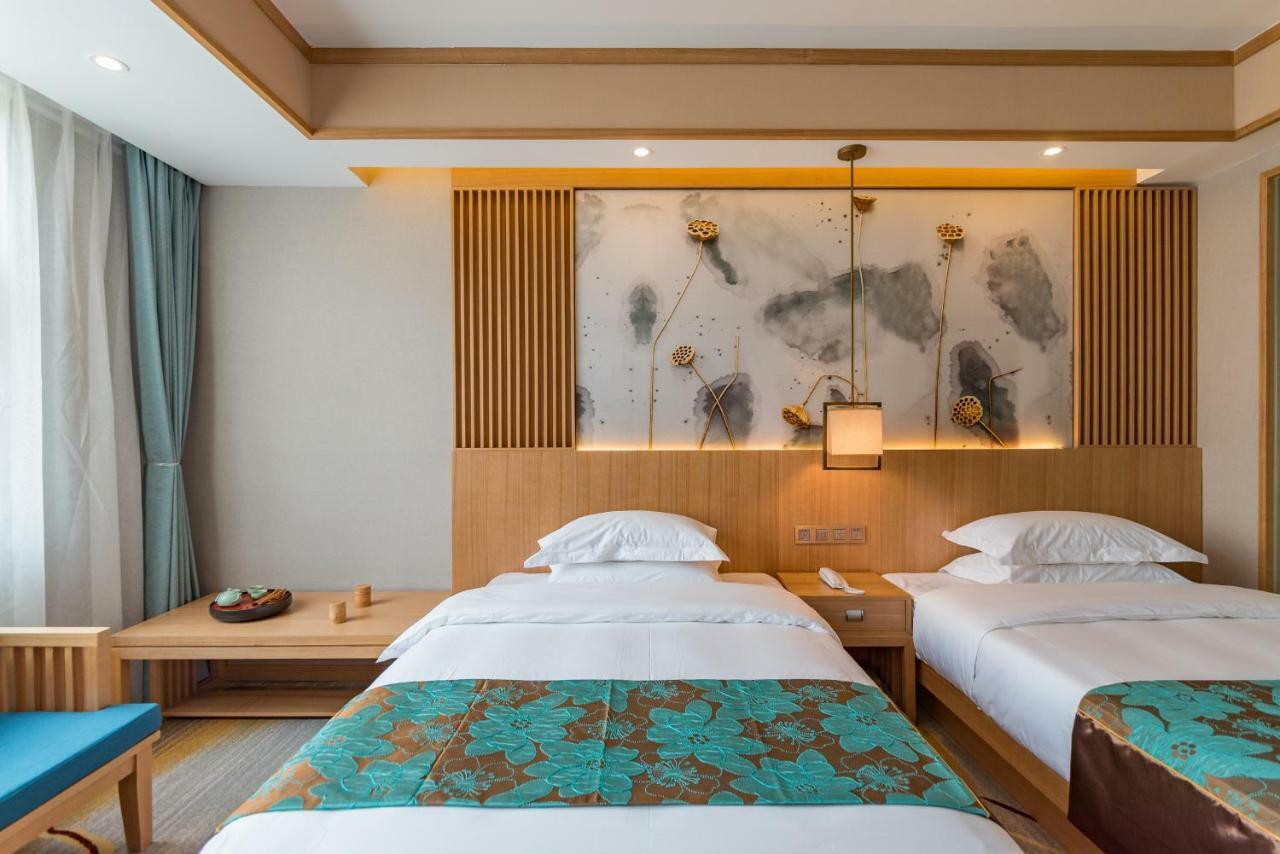Yunxianju Tea Culture Theme Hotel Kunming Esterno foto